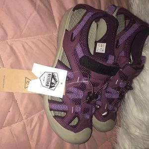 Grition walking and hiking sandals